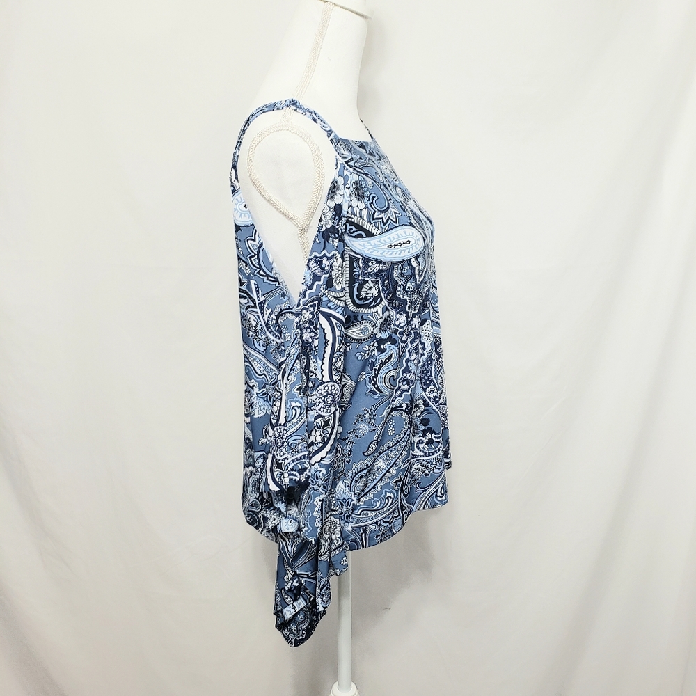 ECI Blue & Black Paisley Batwing Top Sz S - Picture 6 of 8